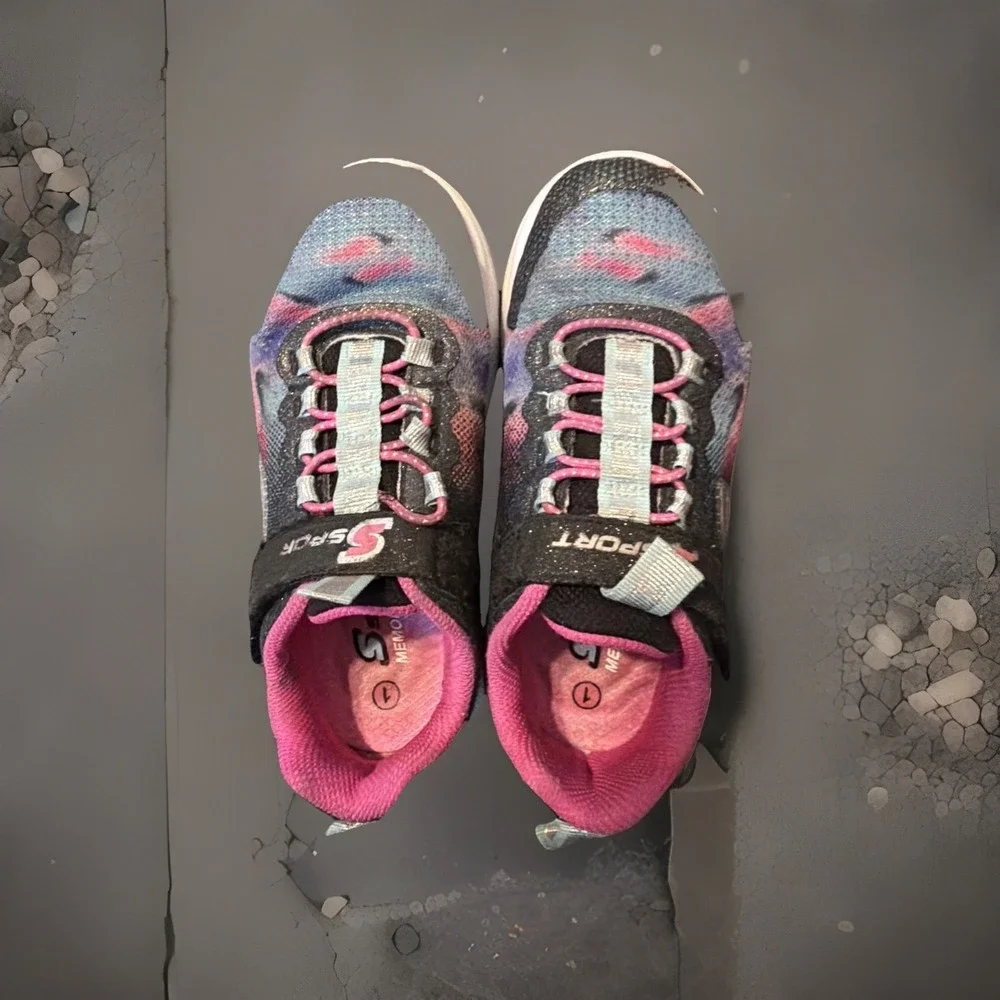 Slip On Bungee Laces hook & Loop Memory Foam Girls Sketchers S Sport CORA Size 1